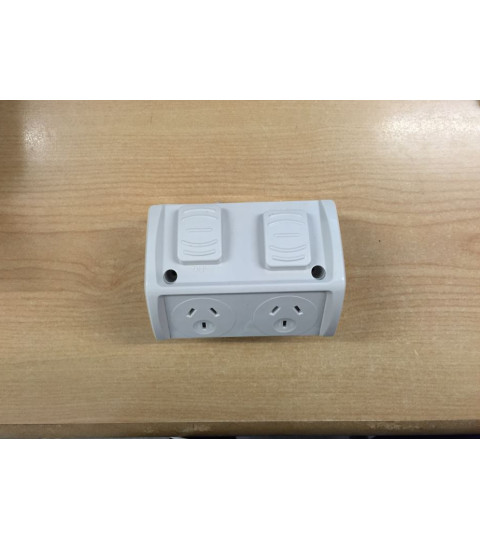 Waterproof Double Outlet Powerpoint Socket 